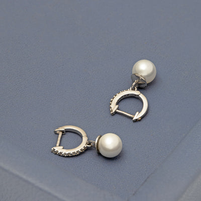 Hanging Pearl Earrings